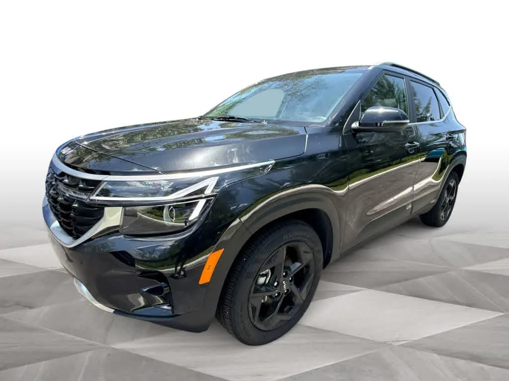 2026 Kia Seltos EX photo 4