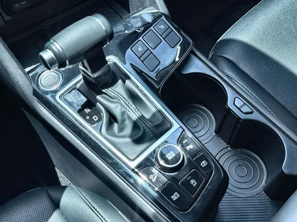2025 Kia Sportage EX photo 21