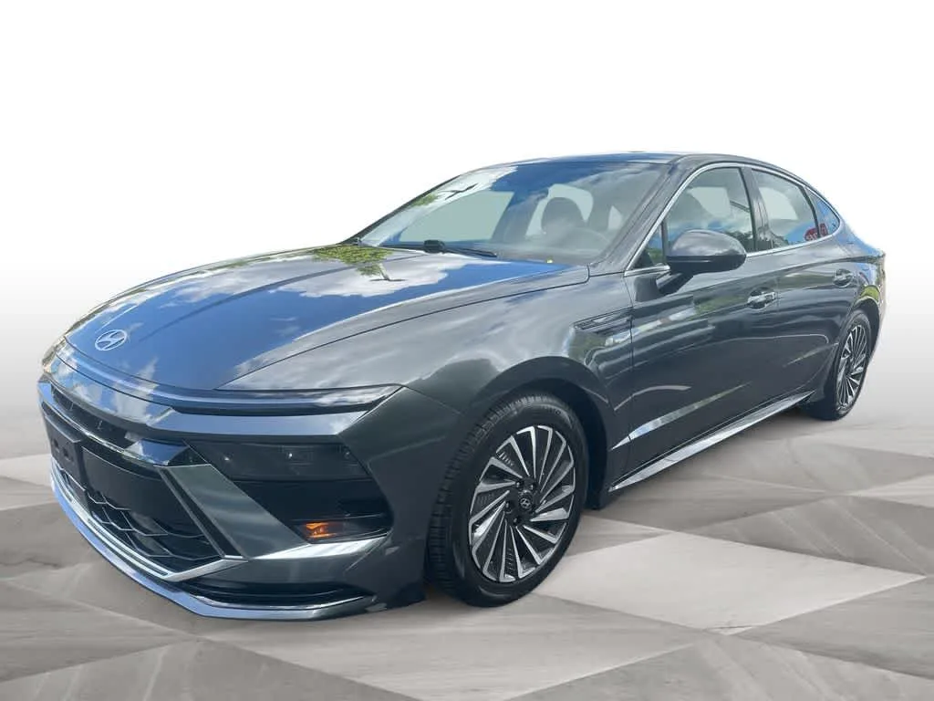 2025 Hyundai Sonata Hybrid