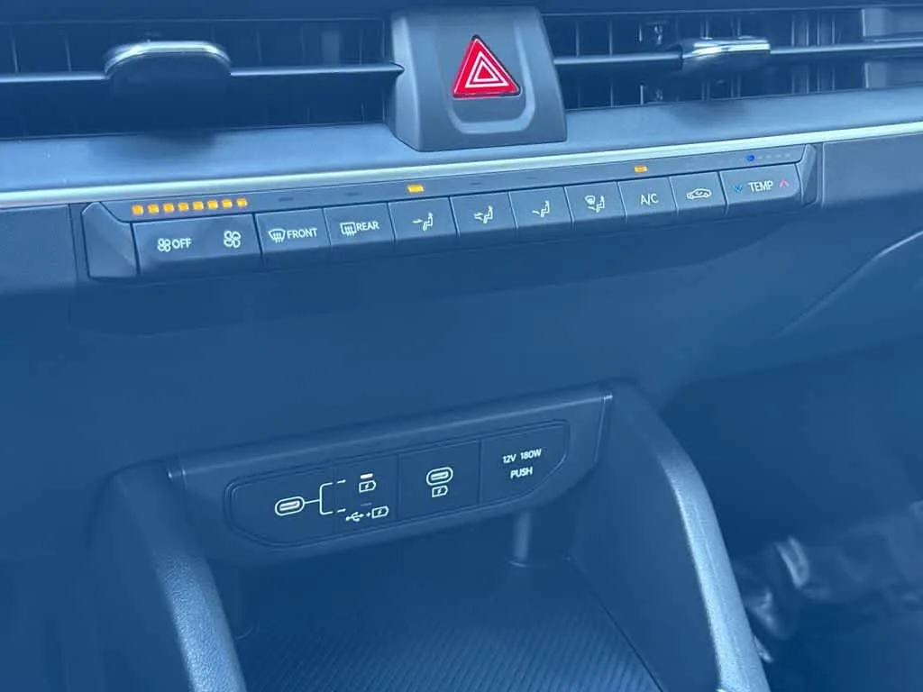 2026 Kia K4 LXS photo 20