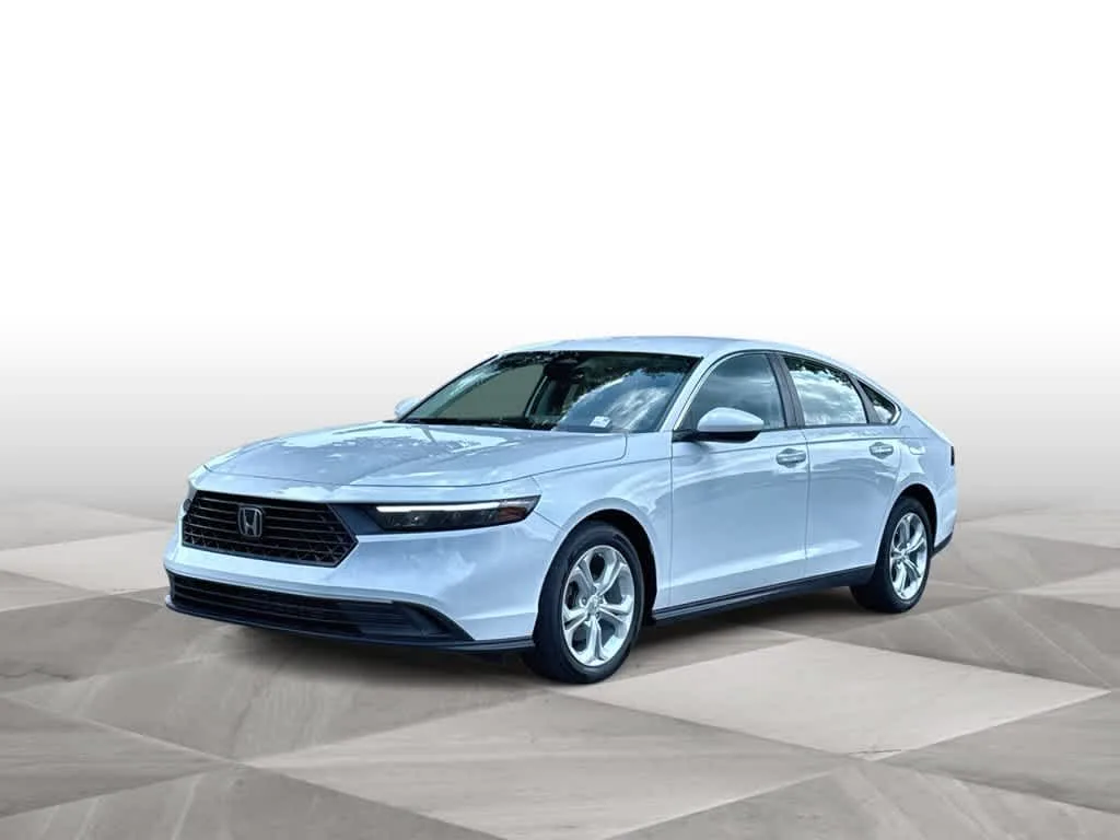 2024 Honda Accord LX photo 4