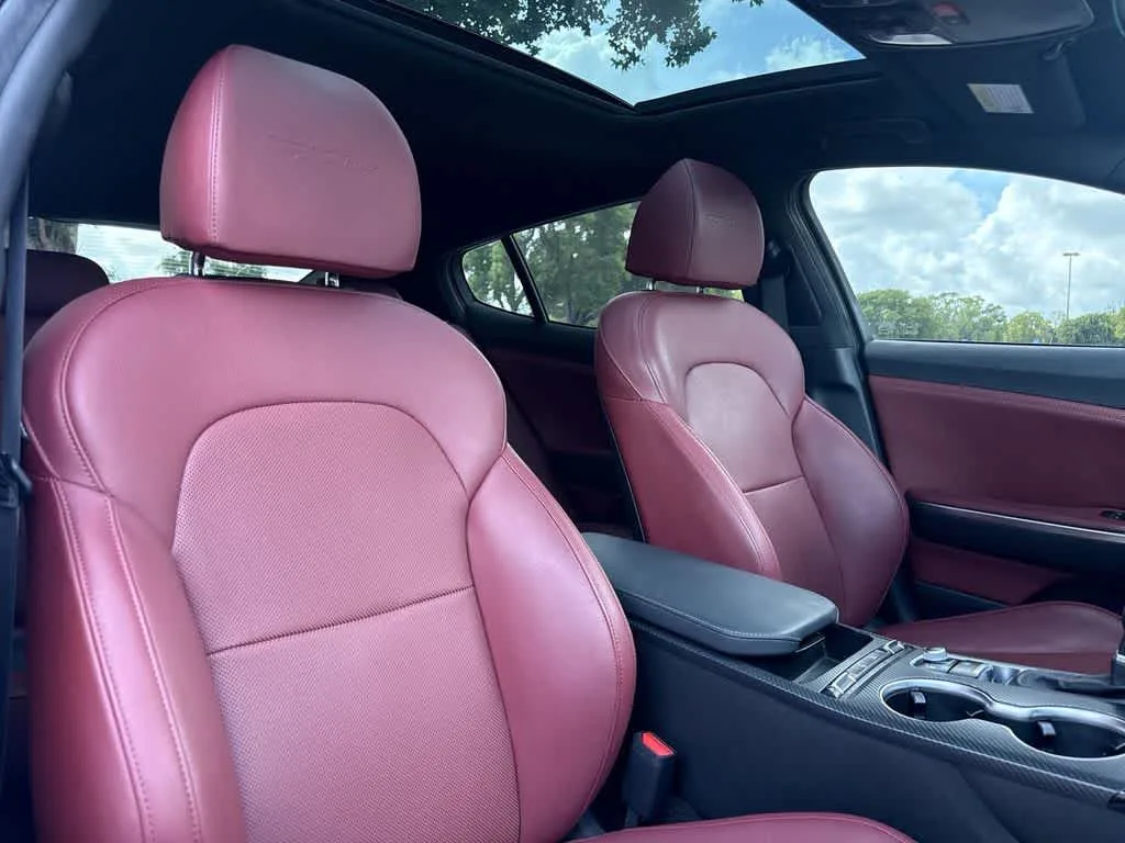 2023 Kia Stinger GT-Line photo 27
