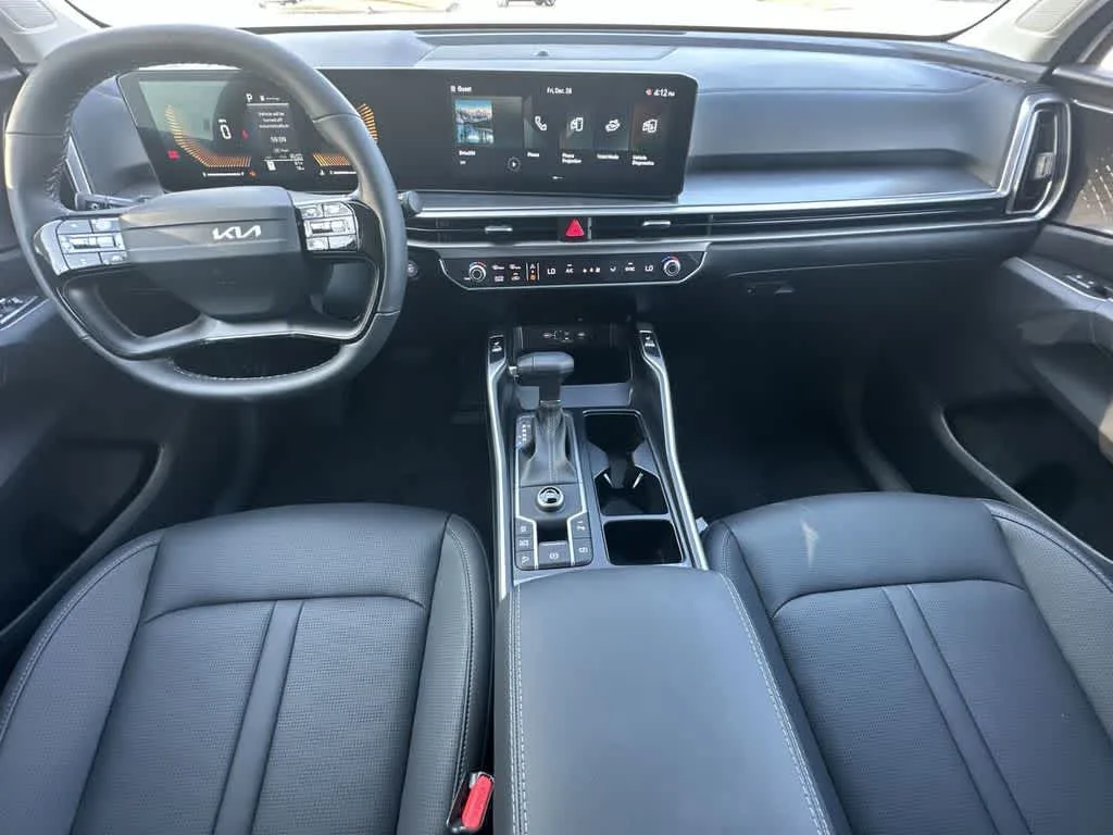 2026 Kia Sorento S photo 24