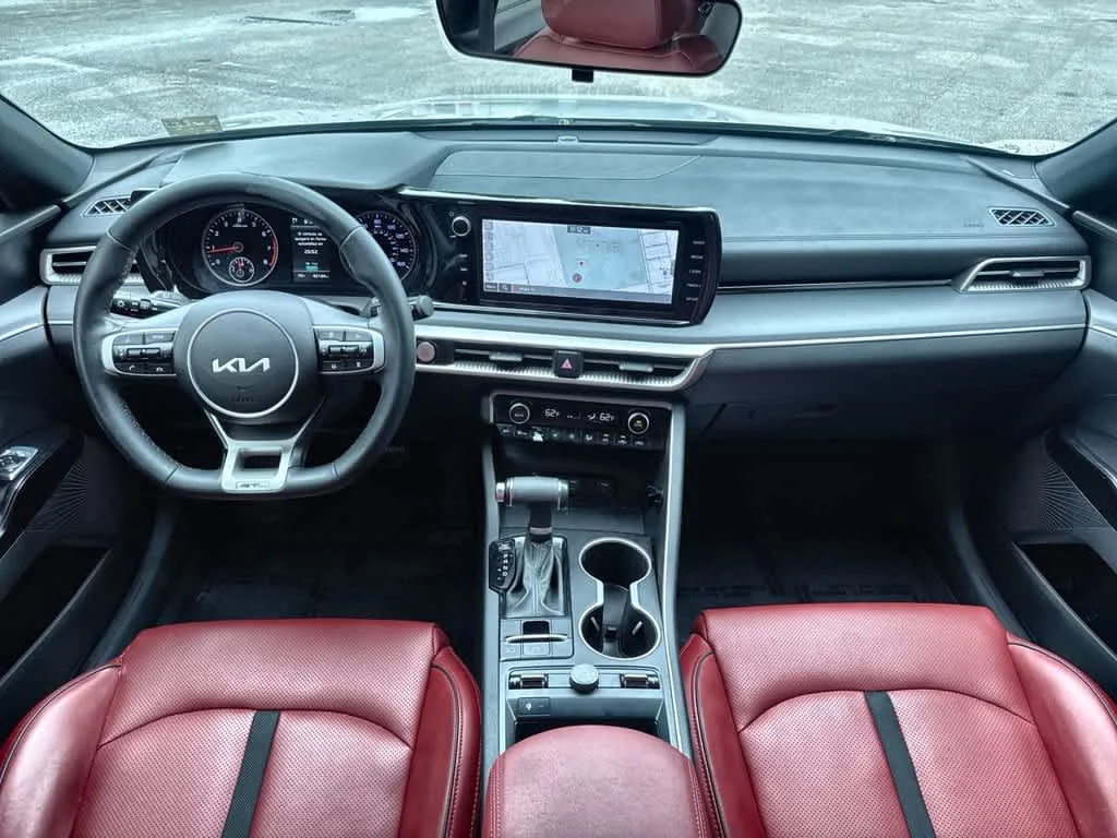 2024 Kia K5 GT-Line photo 24