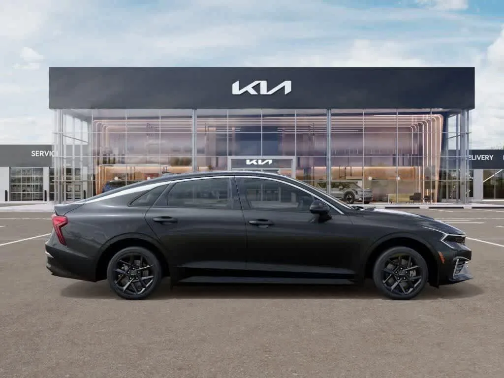 2026 Kia K5 LXS photo 7