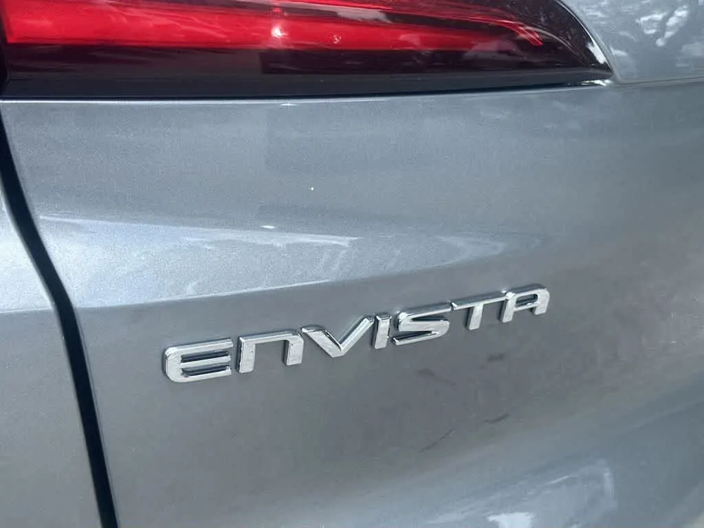 2025 Buick Envista Sport Touring photo 11