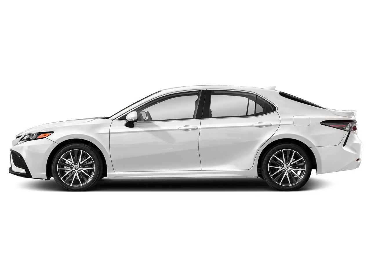 2024 Toyota Camry SE photo 3