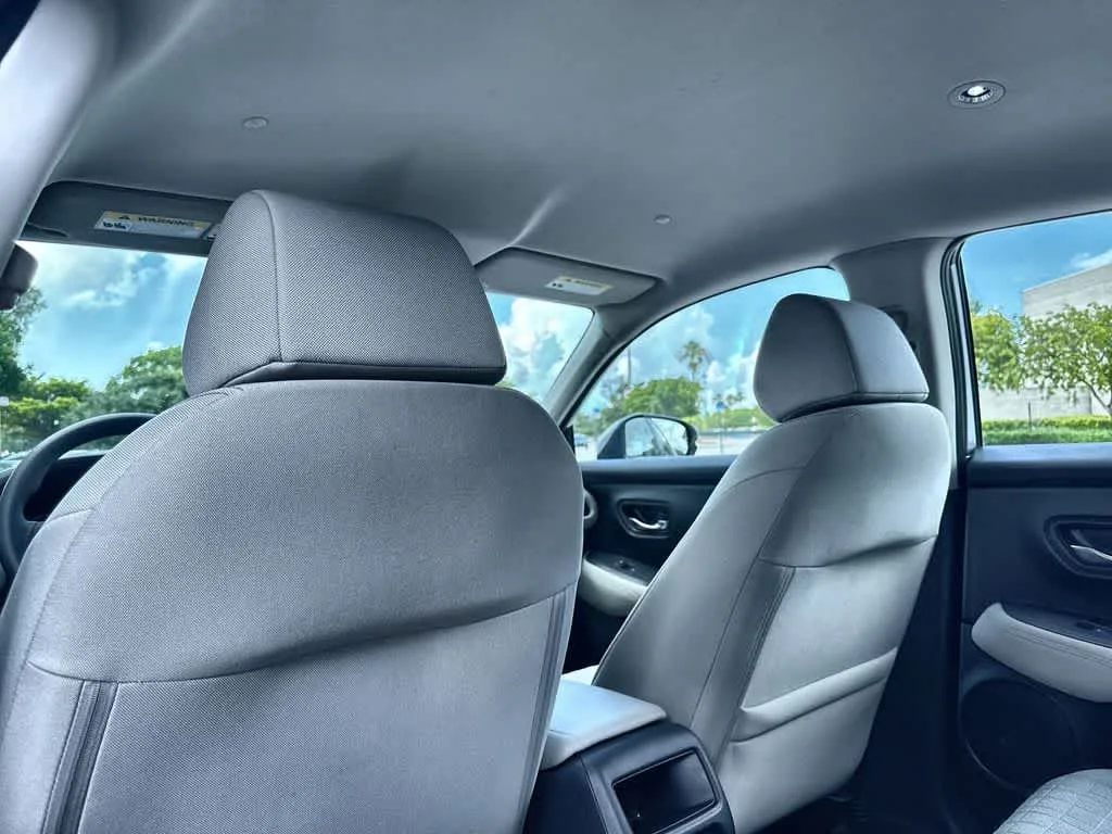 2024 Honda HR-V LX photo 23