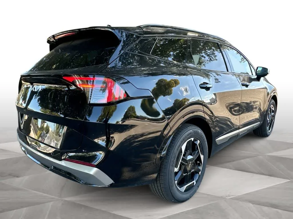 2026 Kia Sportage SX photo 8