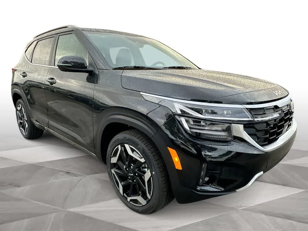 2026 Kia Seltos SX photo 2