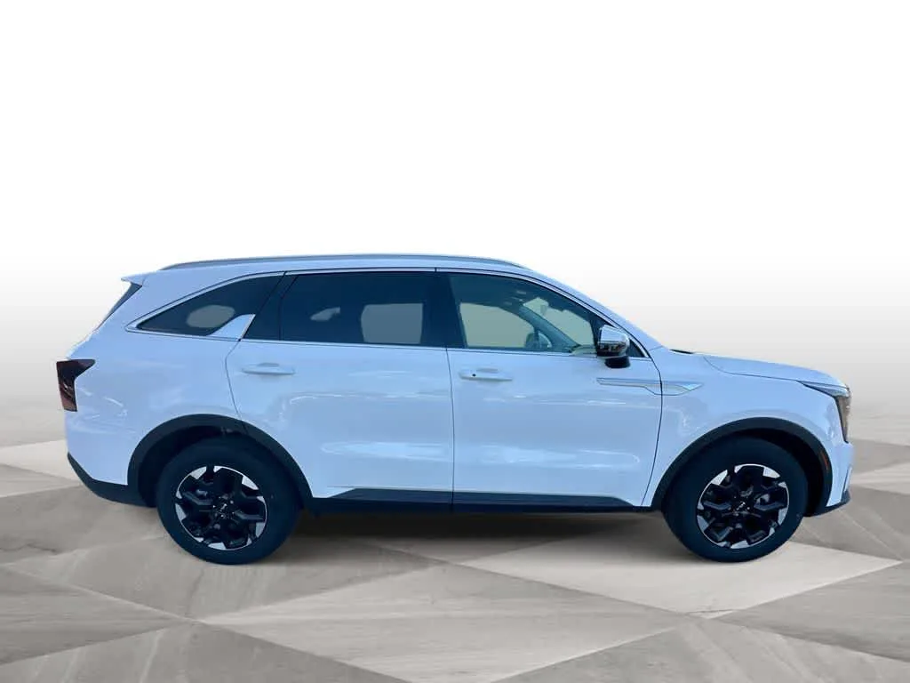 2026 Kia Sorento S photo 9