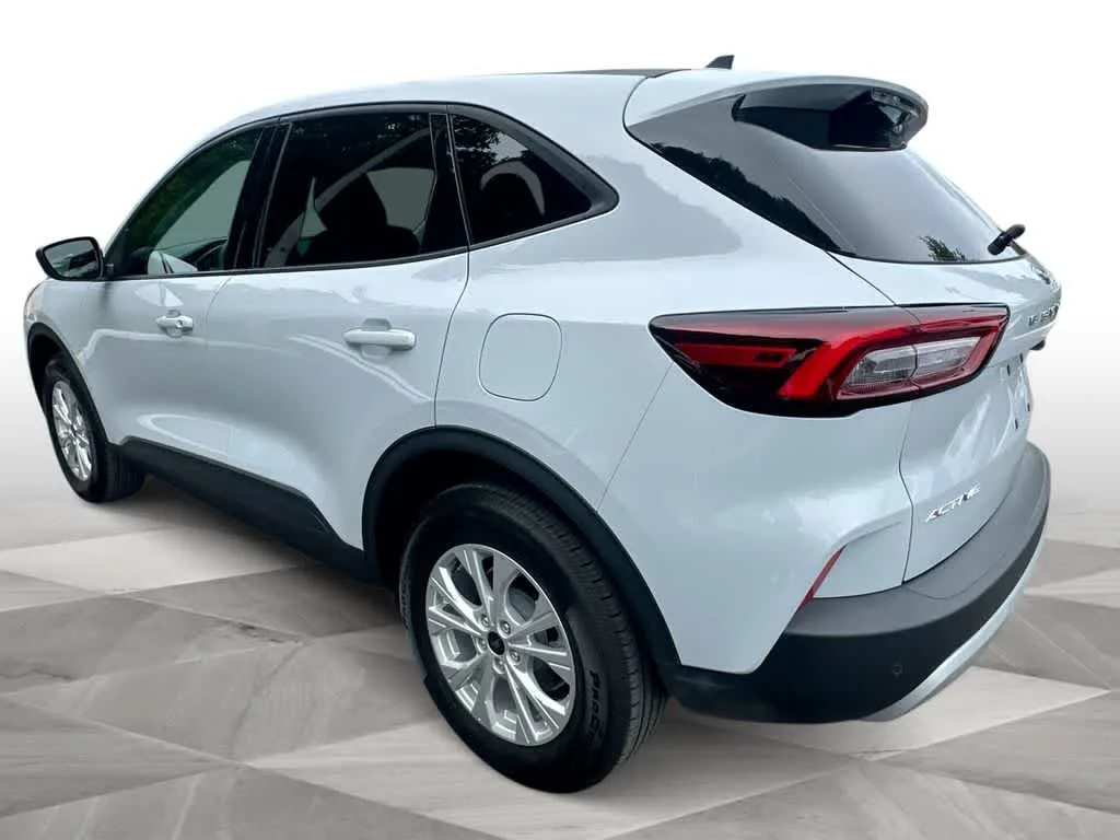 2025 Ford Escape Active photo 6