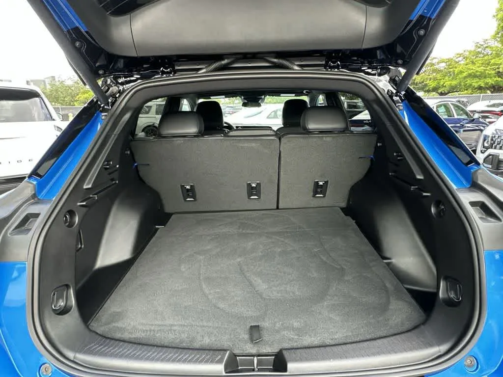 2026 Chevrolet Equinox EV RS photo 12