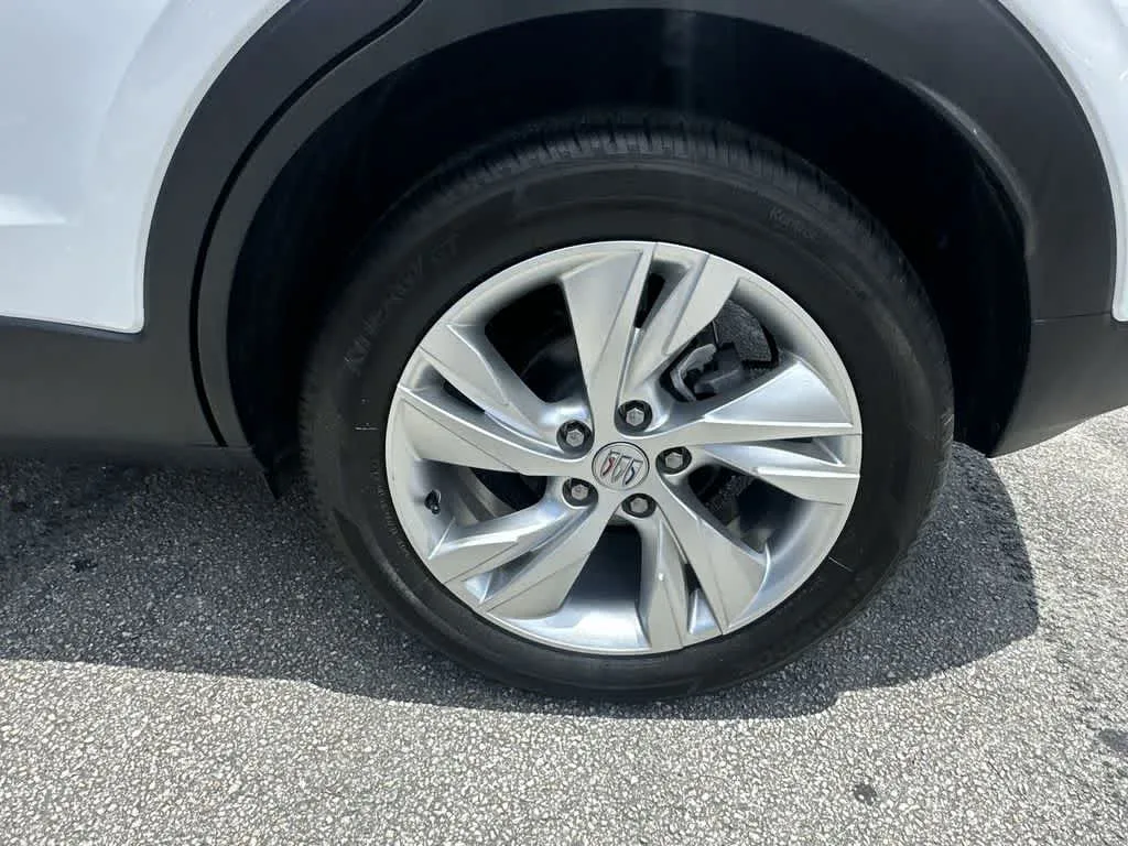 2024 Buick Encore GX Preferred photo 10