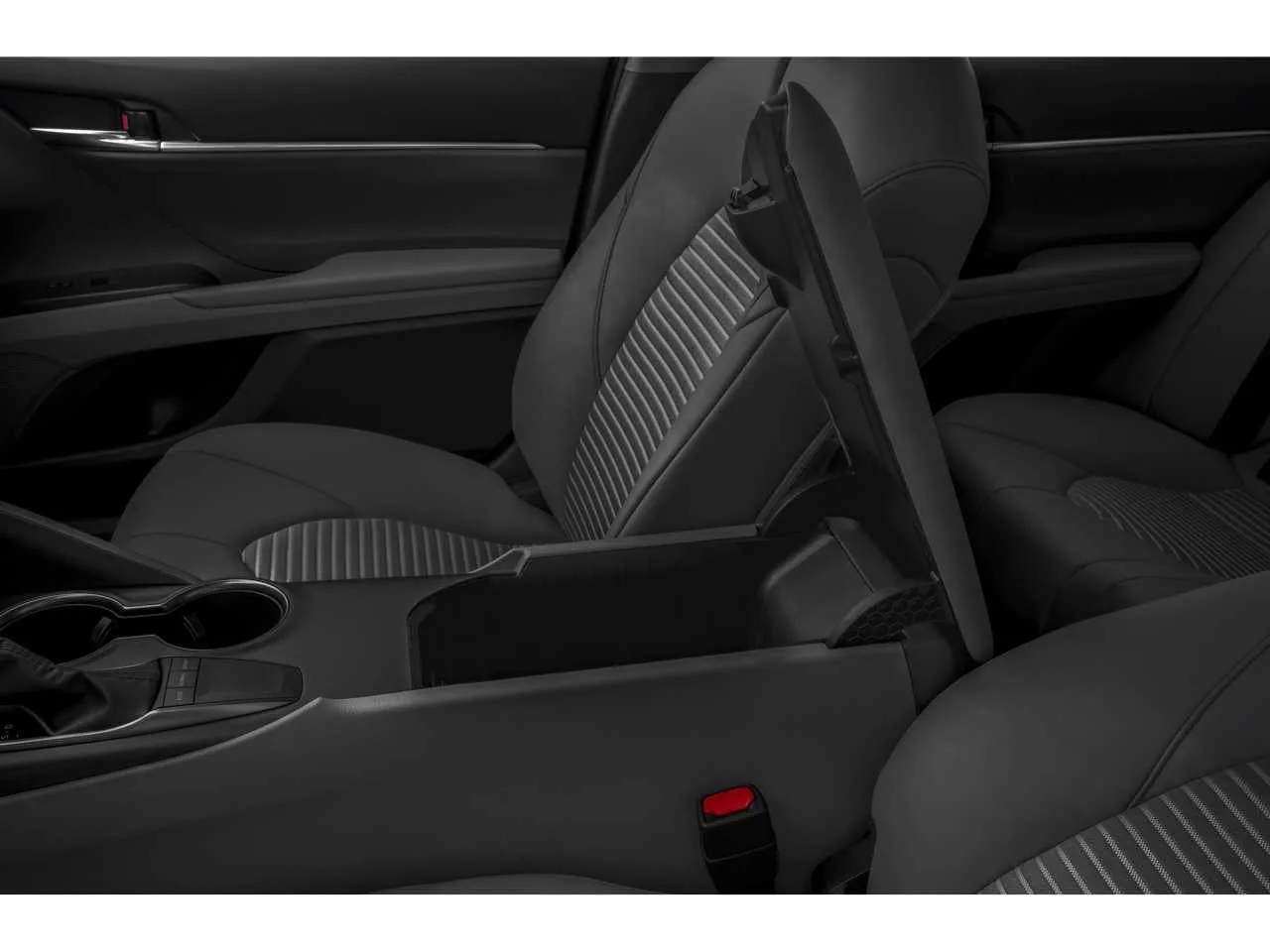 2024 Toyota Camry SE photo 10