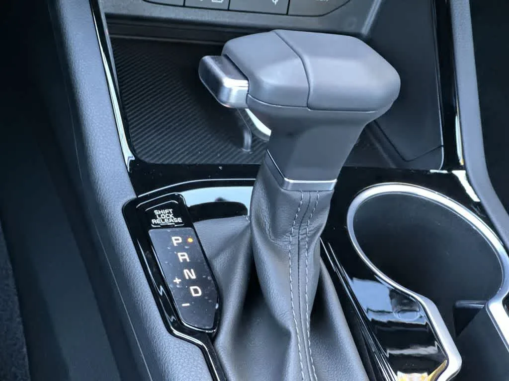 2026 Kia K5 GT-Line photo 21