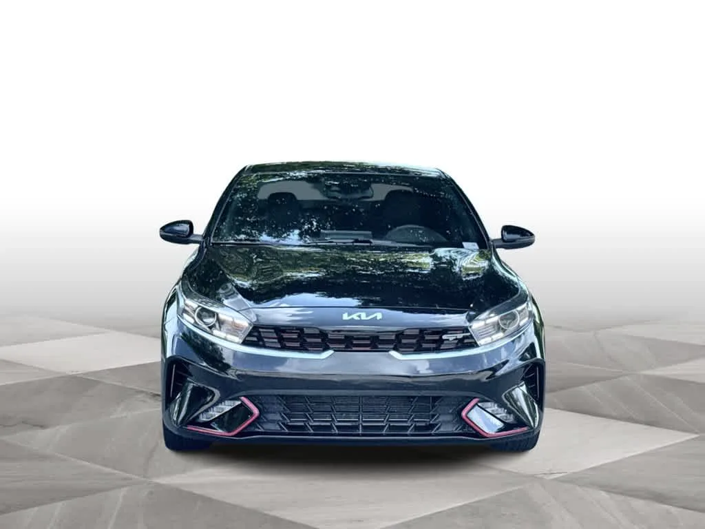 2023 Kia Forte GT-Line photo 3