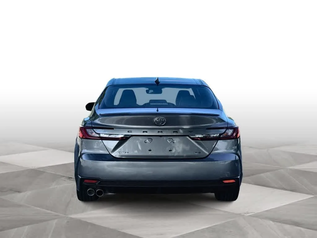 2025 Toyota Camry SE photo 7