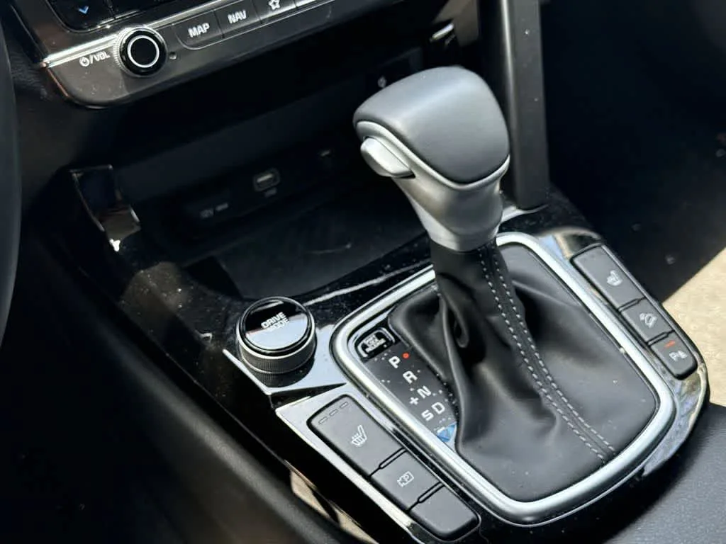 2026 Kia Seltos EX photo 24
