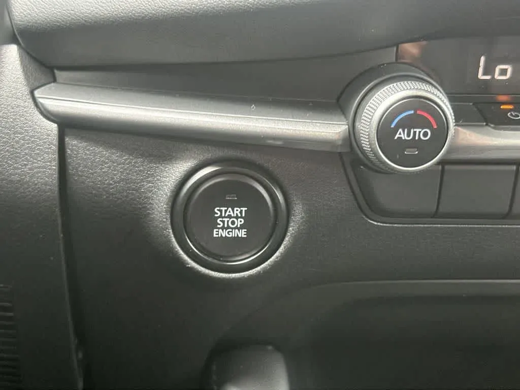 2022 Mazda Mazda3 Sedan Select photo 24