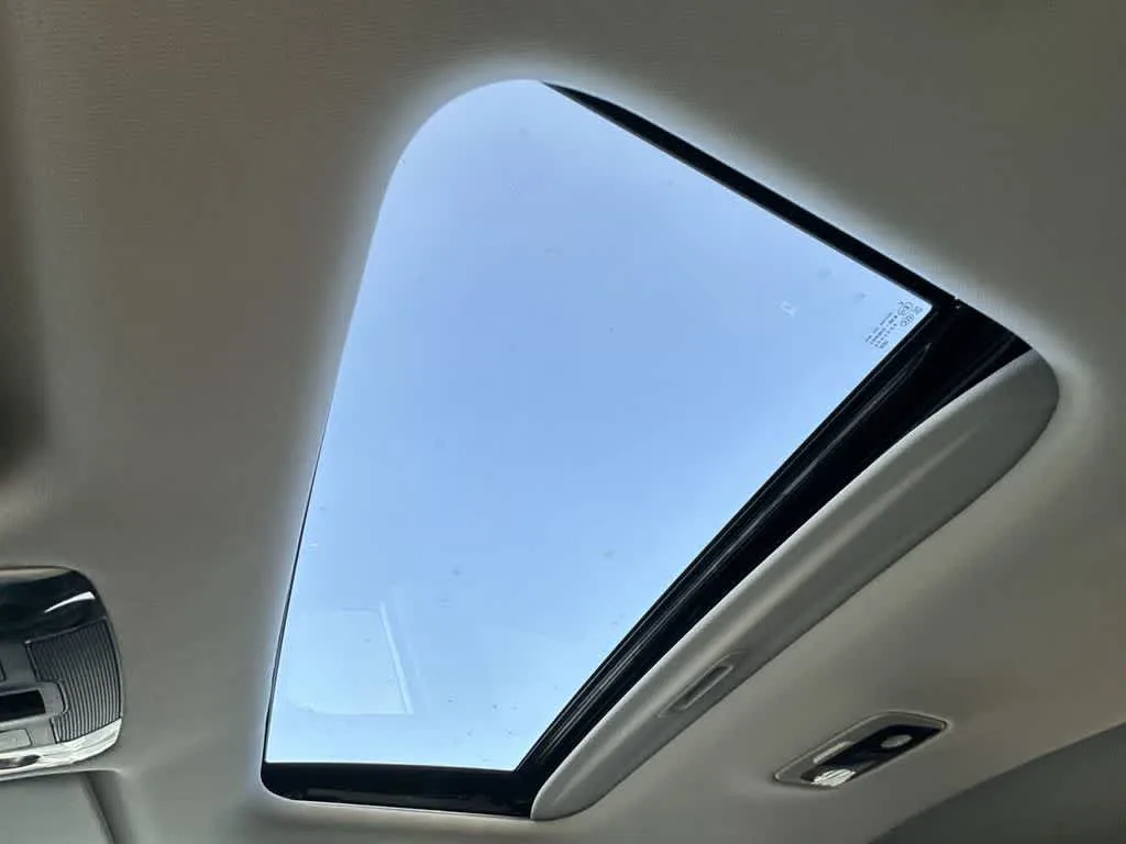 2026 Kia Seltos EX photo 16