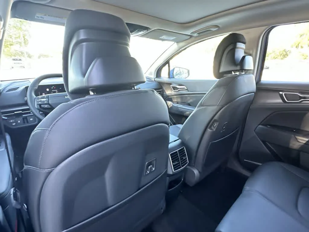 2026 Kia Sportage SX-Prestige photo 23