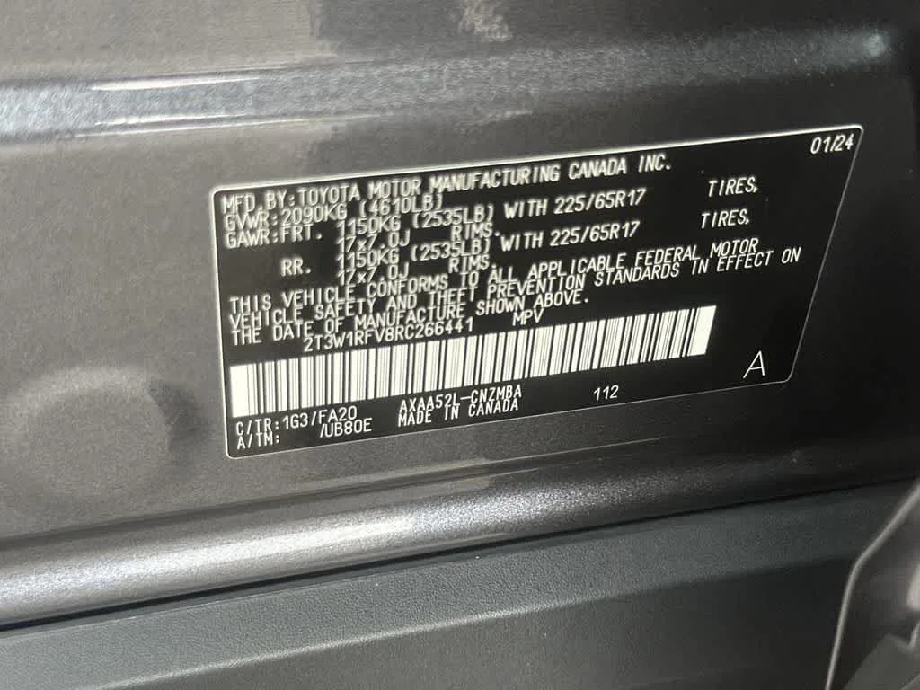 2024 Toyota RAV4 XLE photo 18