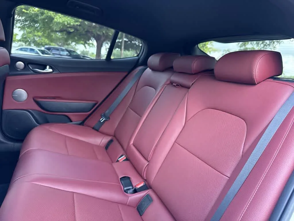 2023 Kia Stinger GT-Line photo 22