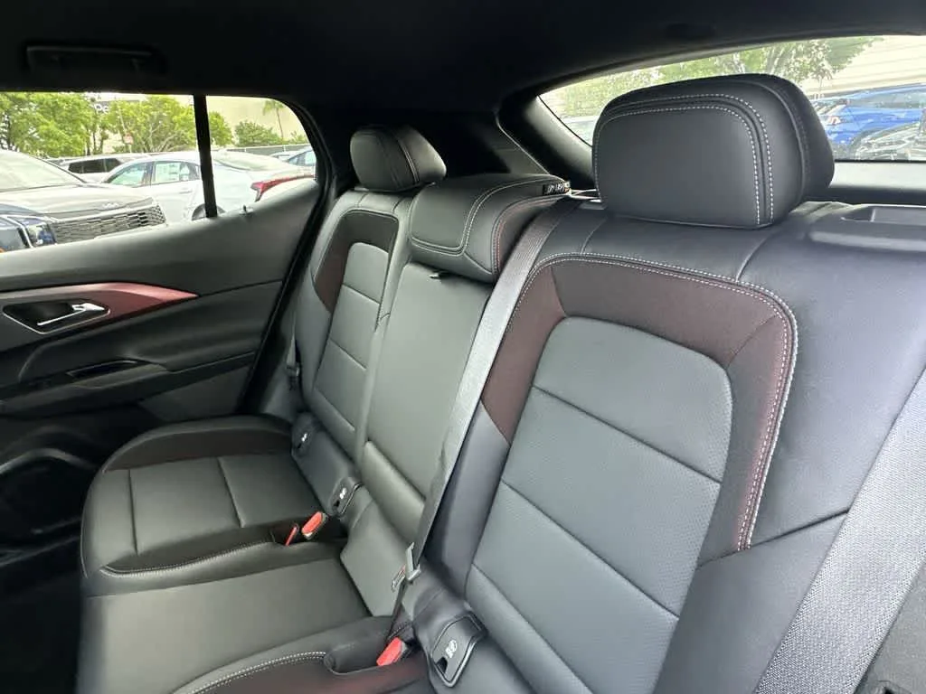 2026 Chevrolet Equinox EV RS photo 15