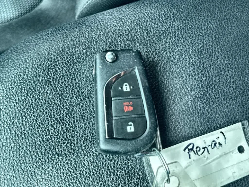 2024 Toyota RAV4 Hybrid LE photo 28