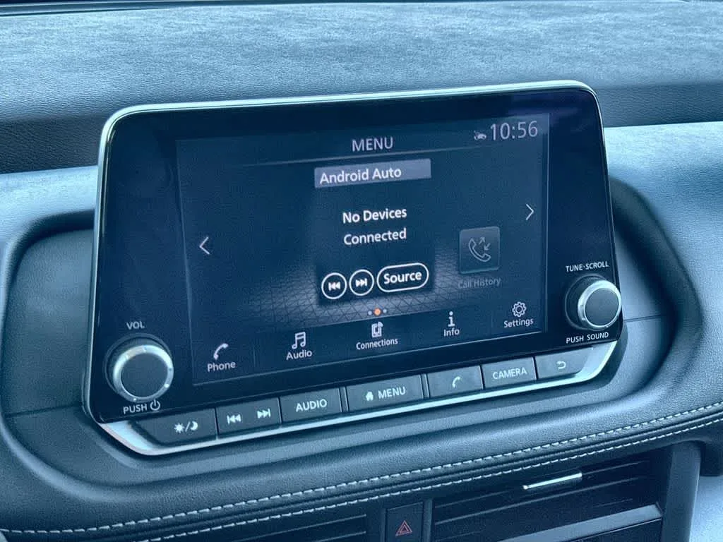2023 Nissan Rogue SV photo 18