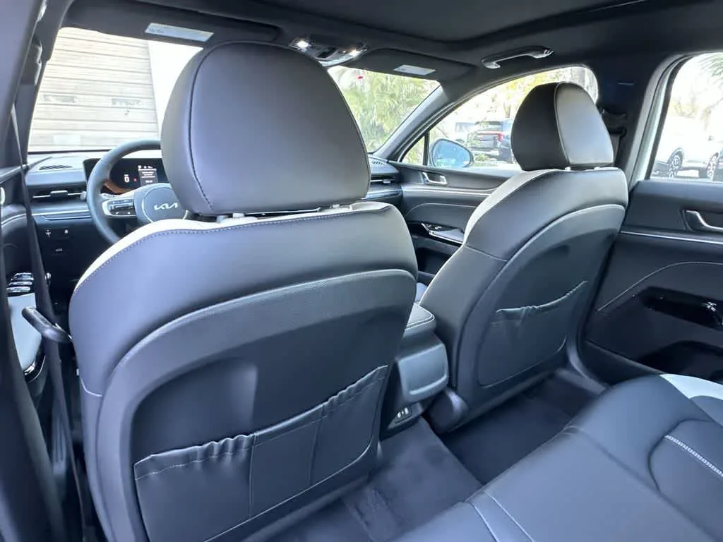 2026 Kia K5 GT-Line photo 23
