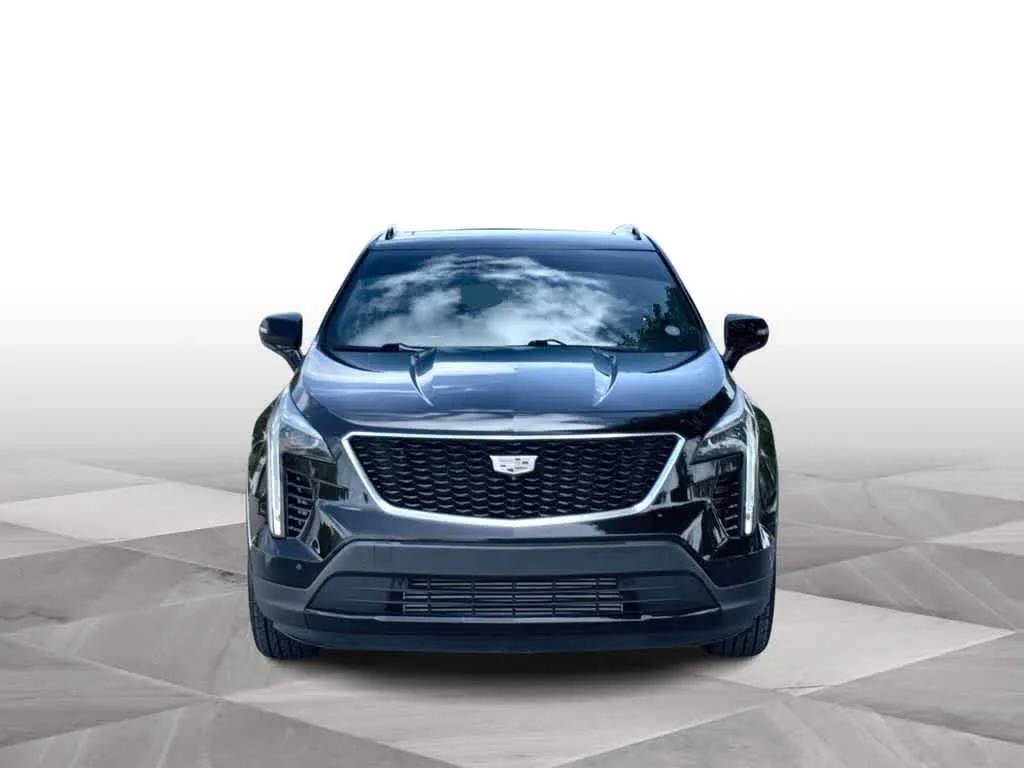 2022 Cadillac XT4 FWD Sport photo 3