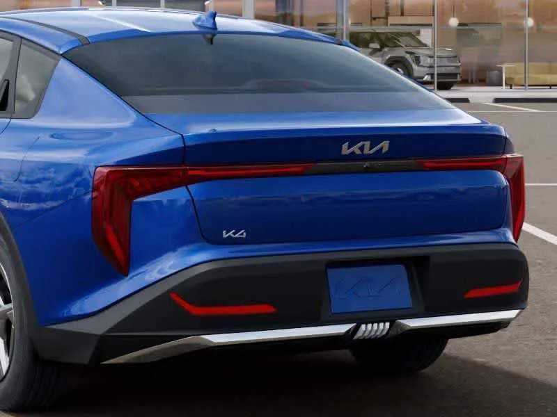 2026 Kia K4 LXS photo 12