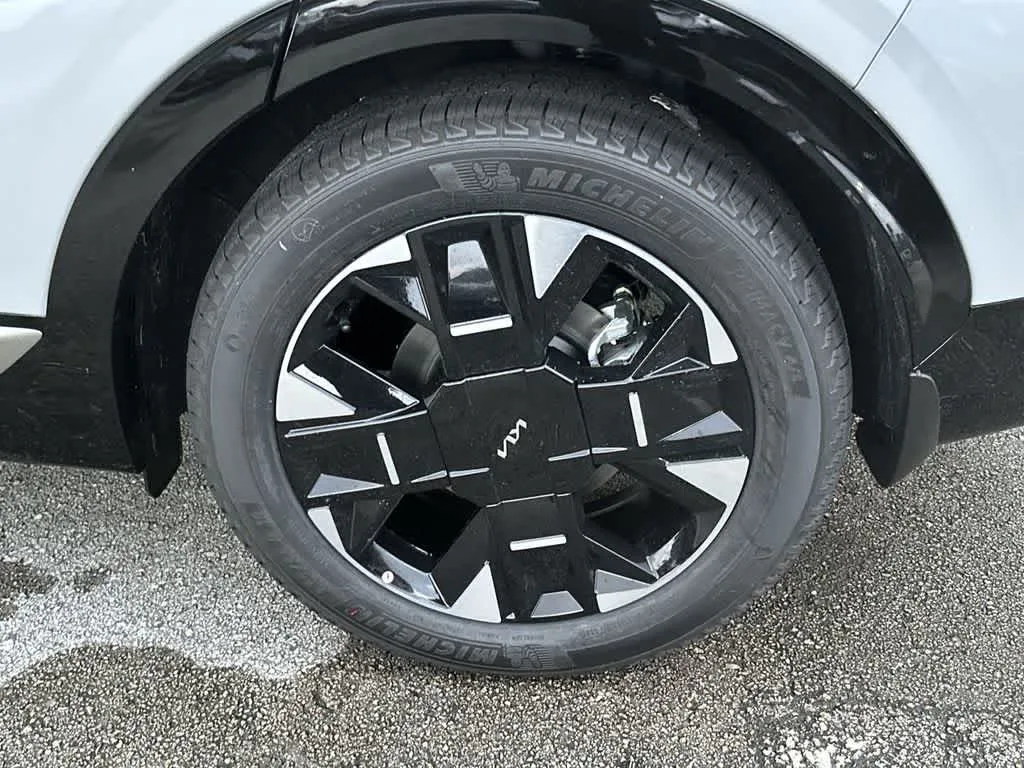 2026 Kia Sportage SX-Prestige photo 11