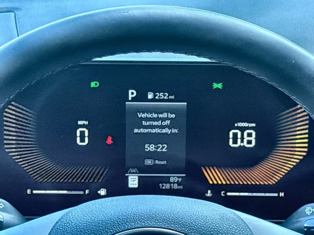 2025 Kia K5 GT-Line photo 16