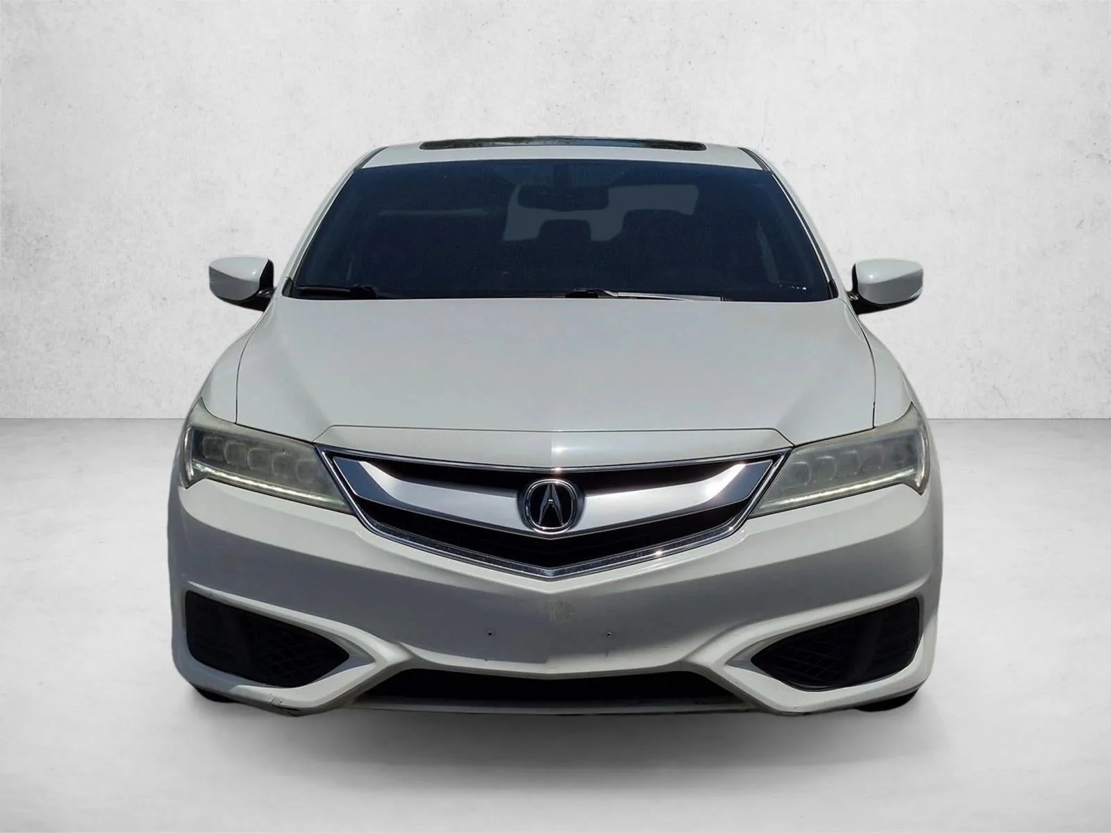 2018 Acura ILX Sedan w/Premium Pkg photo 2
