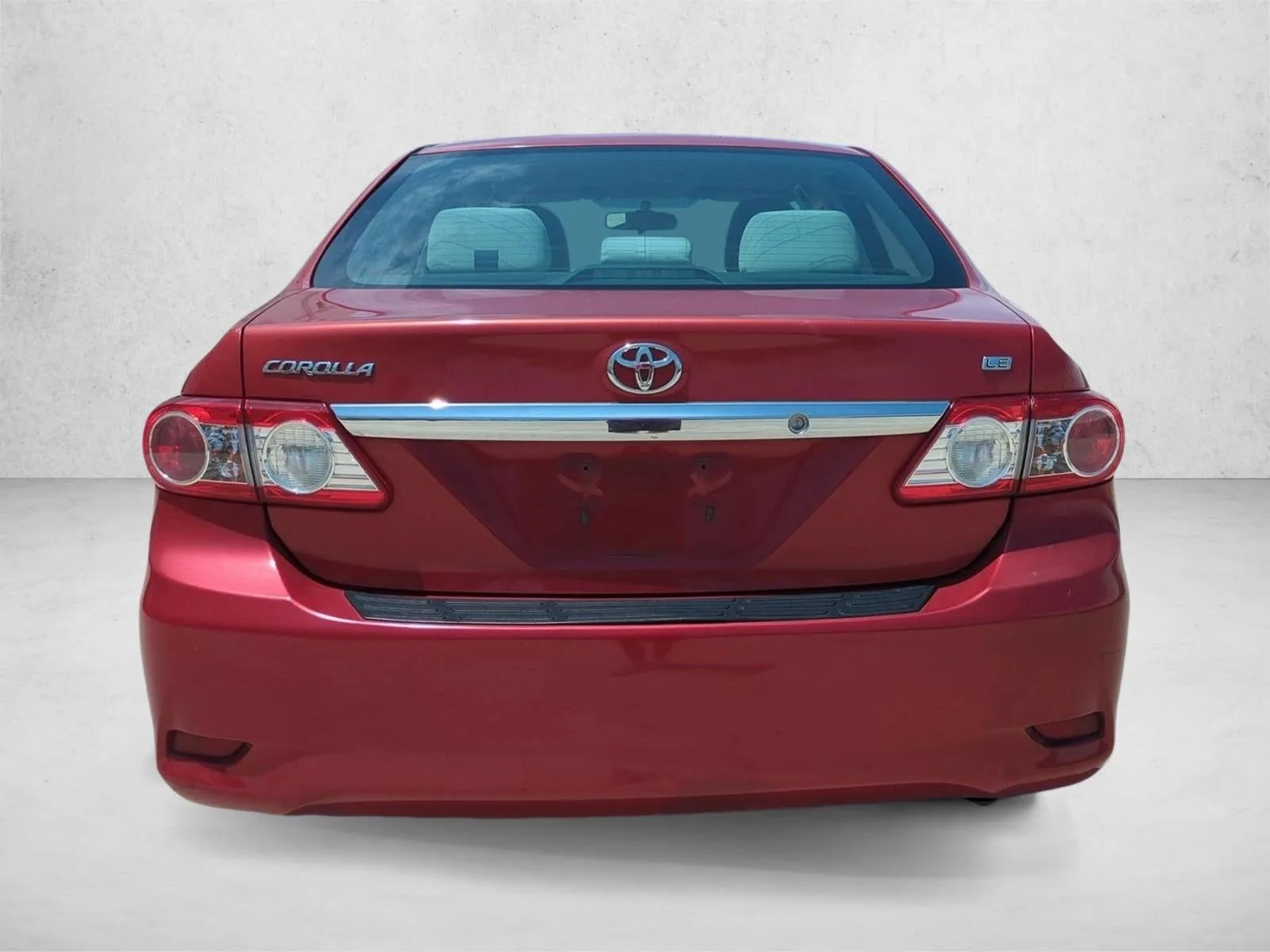 2013 Toyota Corolla 4dr Sdn Auto LE (Natl) photo 6