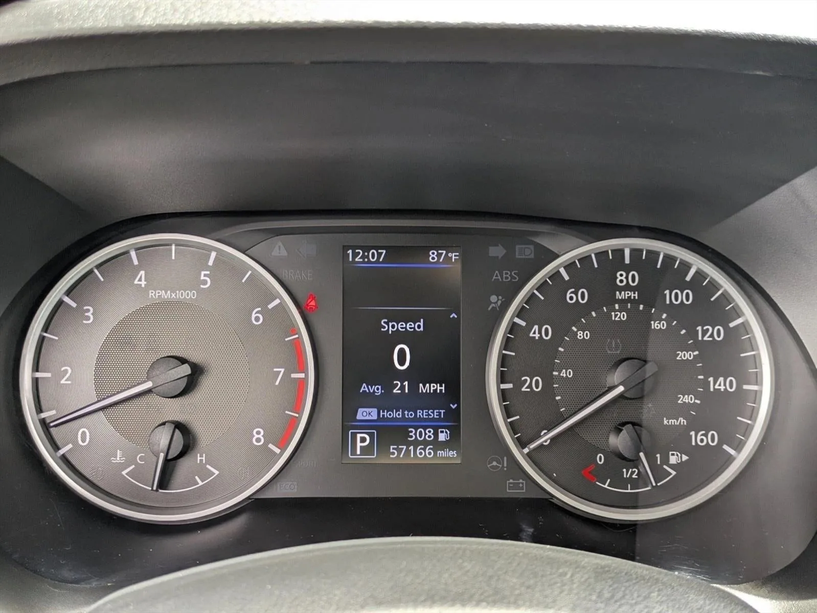 2022 Nissan Sentra S CVT photo 11