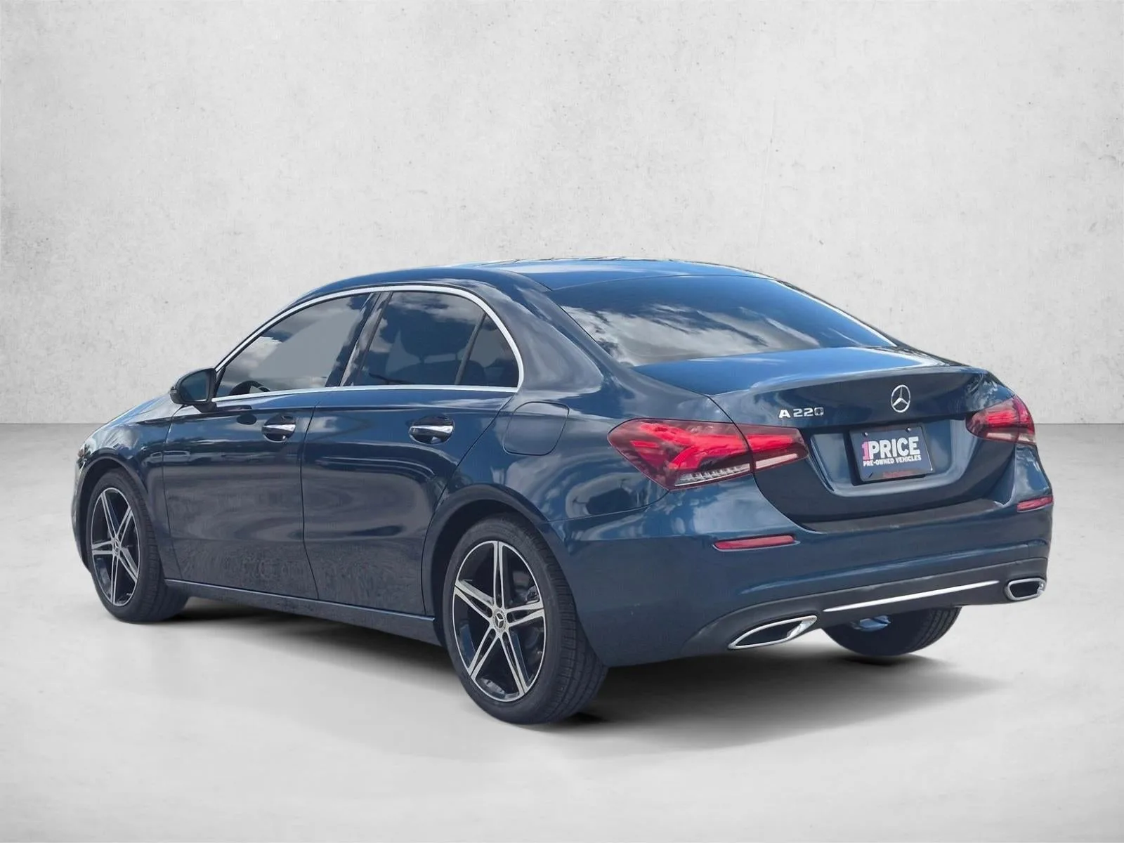 2021 Mercedes-Benz A-Class A 220 Sedan photo 8