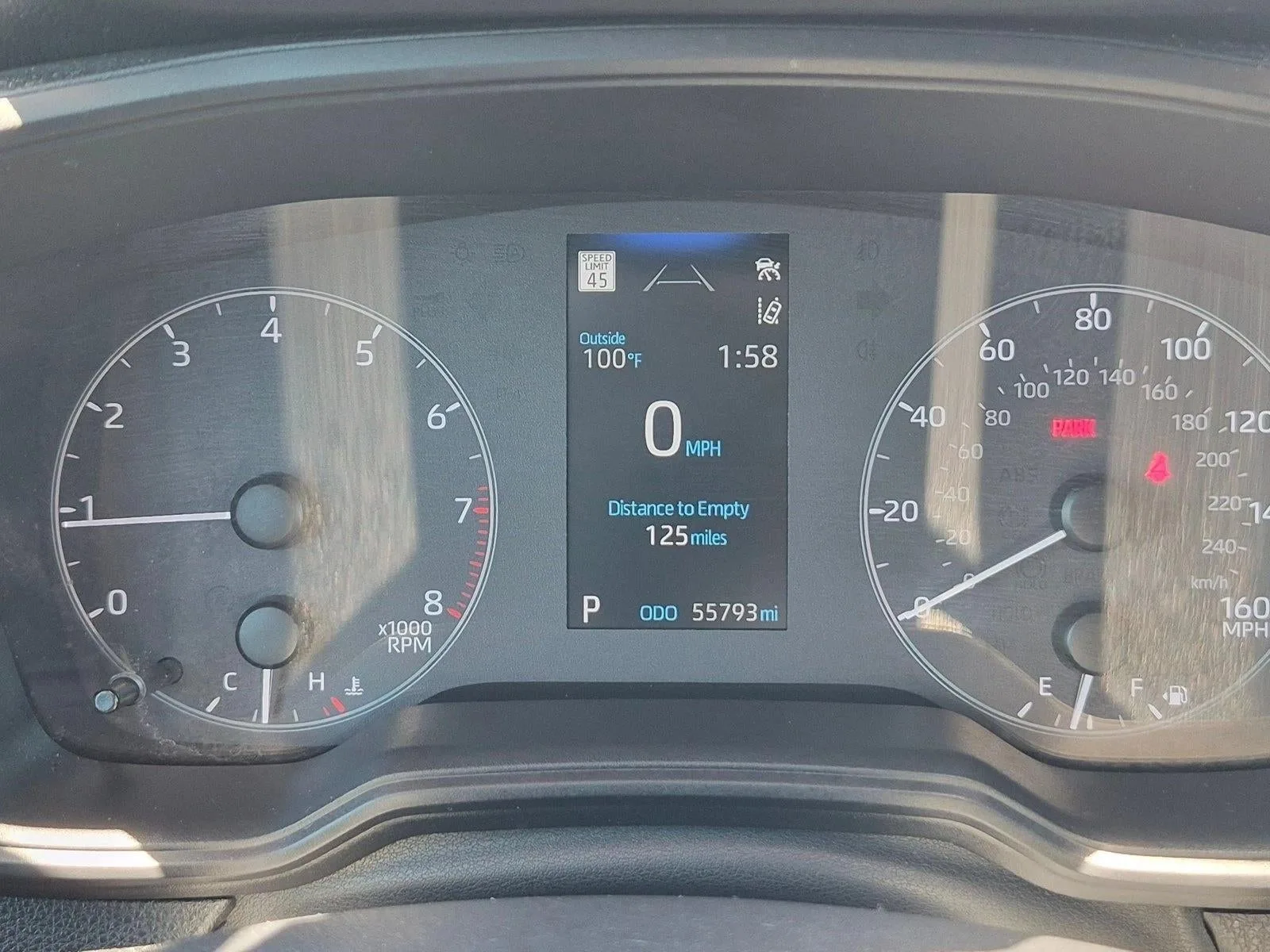 2025 Toyota Corolla LE photo 11