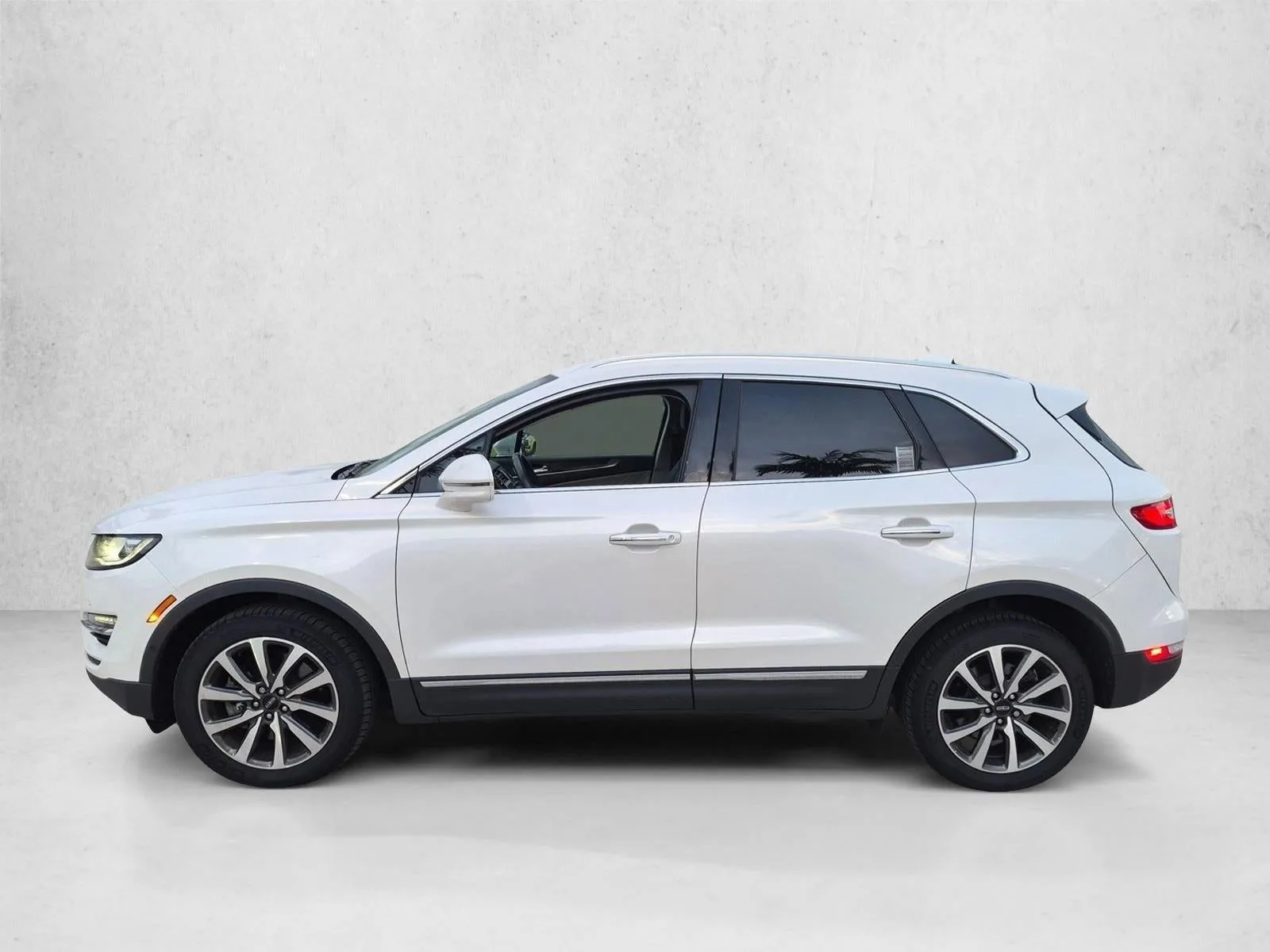 2019 Lincoln MKC Reserve AWD photo 8