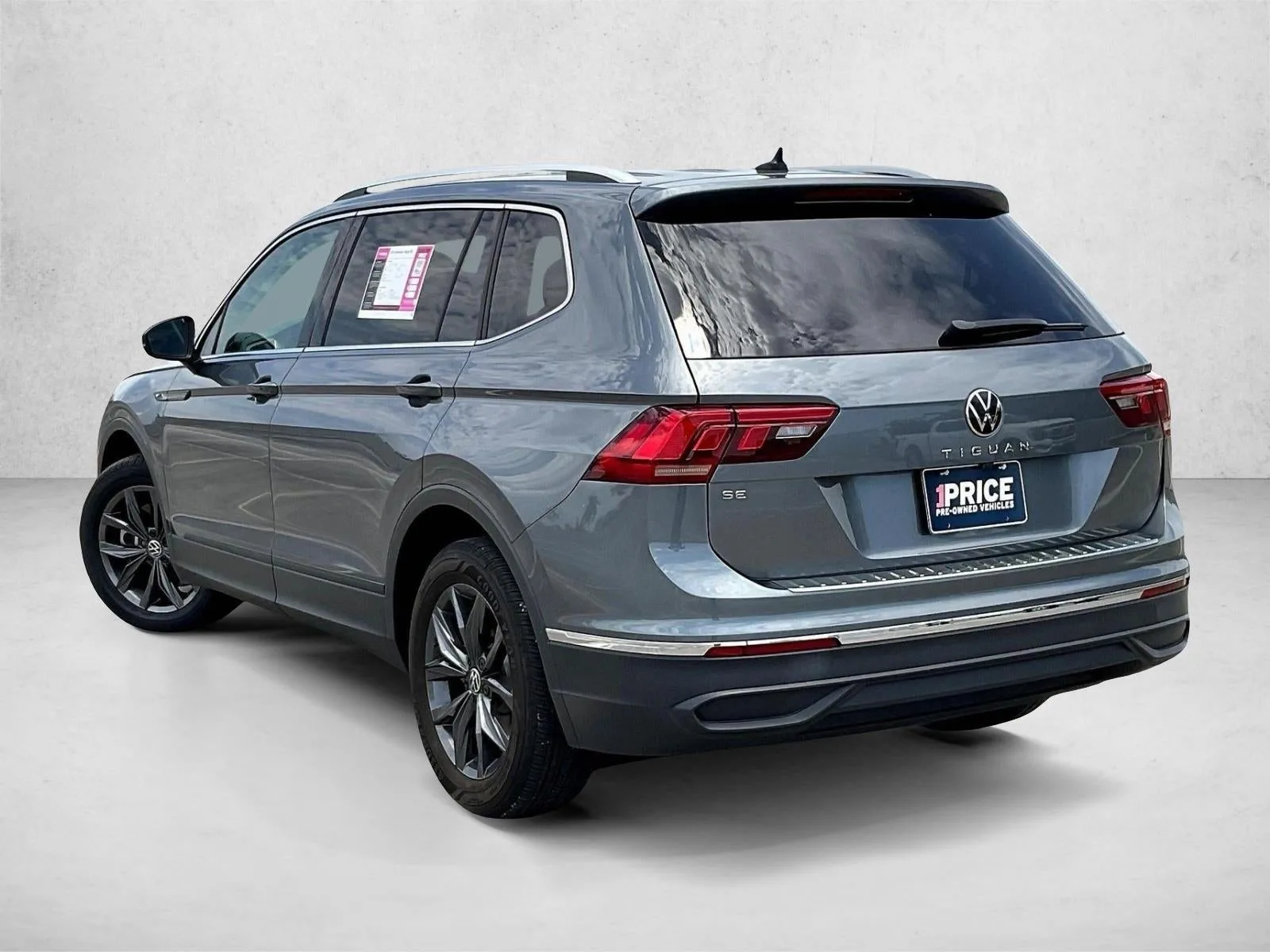 2023 Volkswagen Tiguan 2.0T SE FWD photo 12