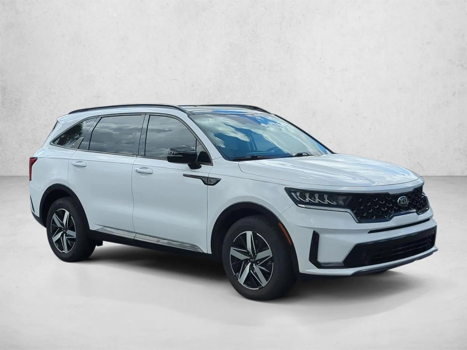 2021 Kia Sorento S FWD photo 3