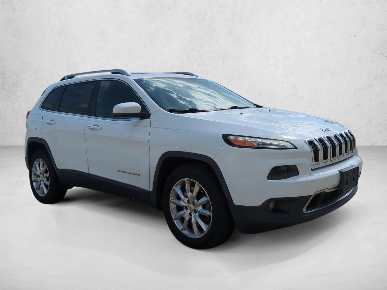 2015 Jeep Cherokee 4WD 4dr Limited photo 3