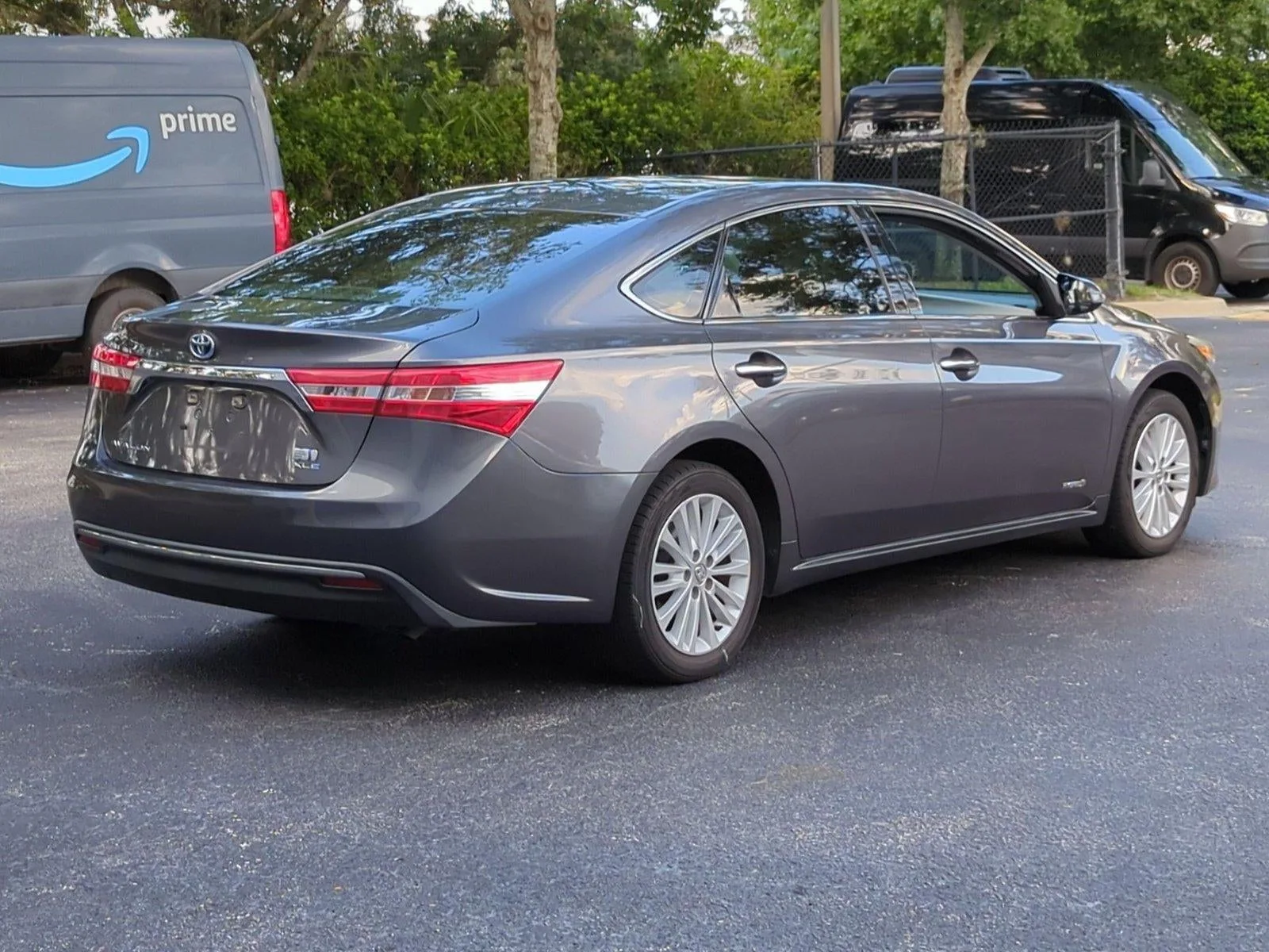 2013 Toyota Avalon Hybrid 4dr Sdn XLE Touring (Natl) photo 5