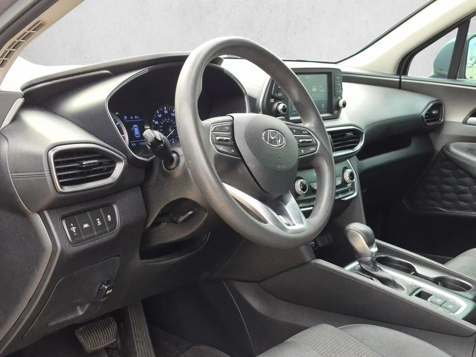 2020 Hyundai SANTA FE SE 2.4L Auto AWD photo 2