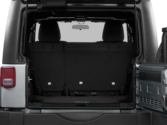 2014 Jeep Wrangler Unlimited 4WD 4dr Sport photo 11