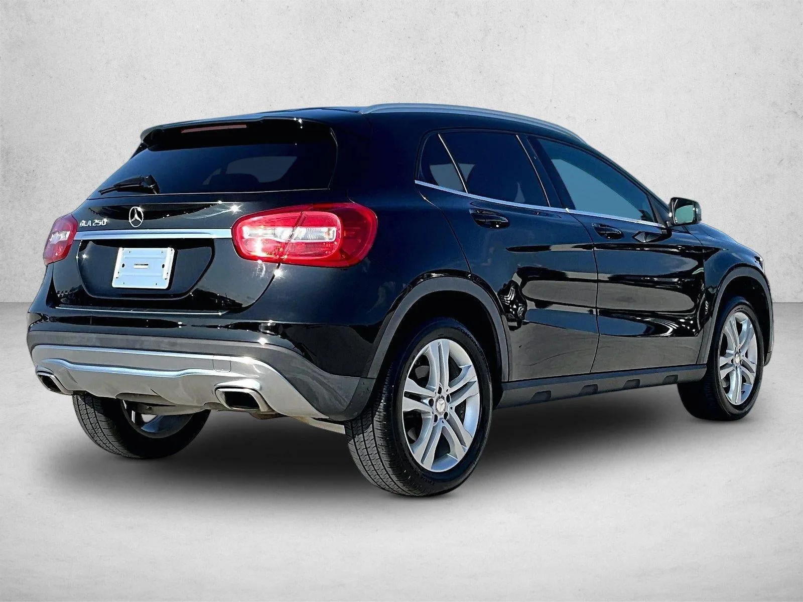 2017 Mercedes-Benz GLA GLA 250 SUV photo 2