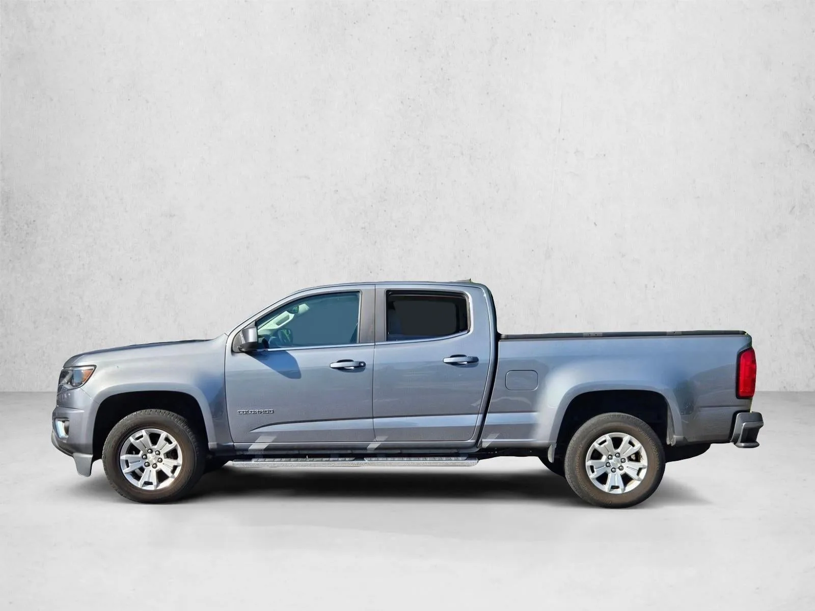 2020 Chevrolet Colorado Crew Cab Long Box 2-Wheel Drive LT photo 3